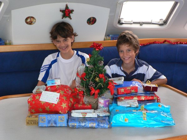 22- Le Pere Noel est passe aux San Blas 